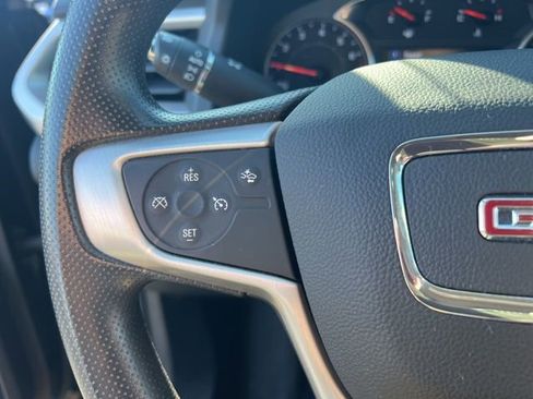 Used 2023 GMC Acadia SLE w/ Driver Convenience Package image 15