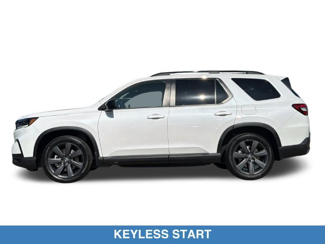 Certified 2025 Honda Pilot Sport image 10