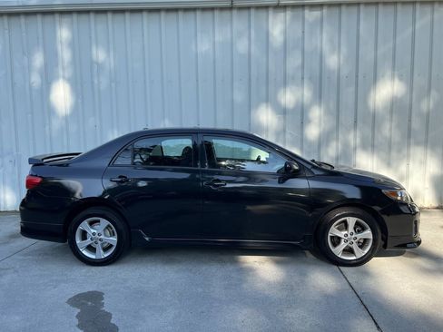 Used 2012 Toyota Corolla S FWD image 2