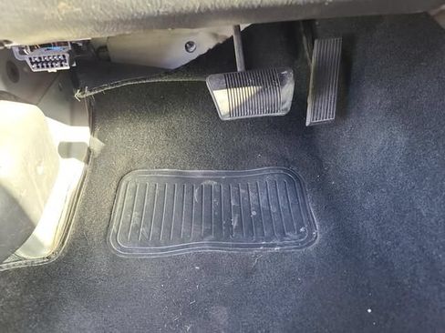 Used 2004 Jeep Wrangler 4WD image 24
