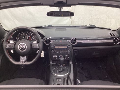Used 2015 MAZDA MX-5 Miata Sport image 24