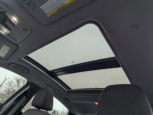 Used 2024 Chevrolet Malibu LT image 12