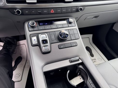 Used 2024 Hyundai Palisade SEL image 19