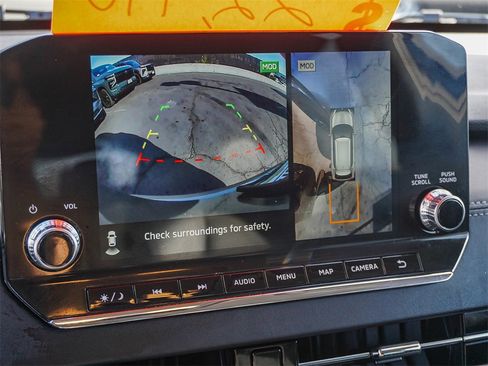 Used 2024 Mitsubishi Outlander SE image 23