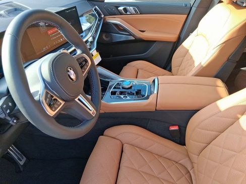 New 2026 BMW X6 M60i image 5