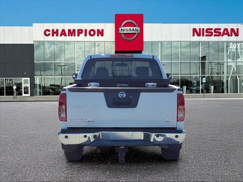 Used 2019 Nissan Frontier SV w/ Value Truck Package image 6