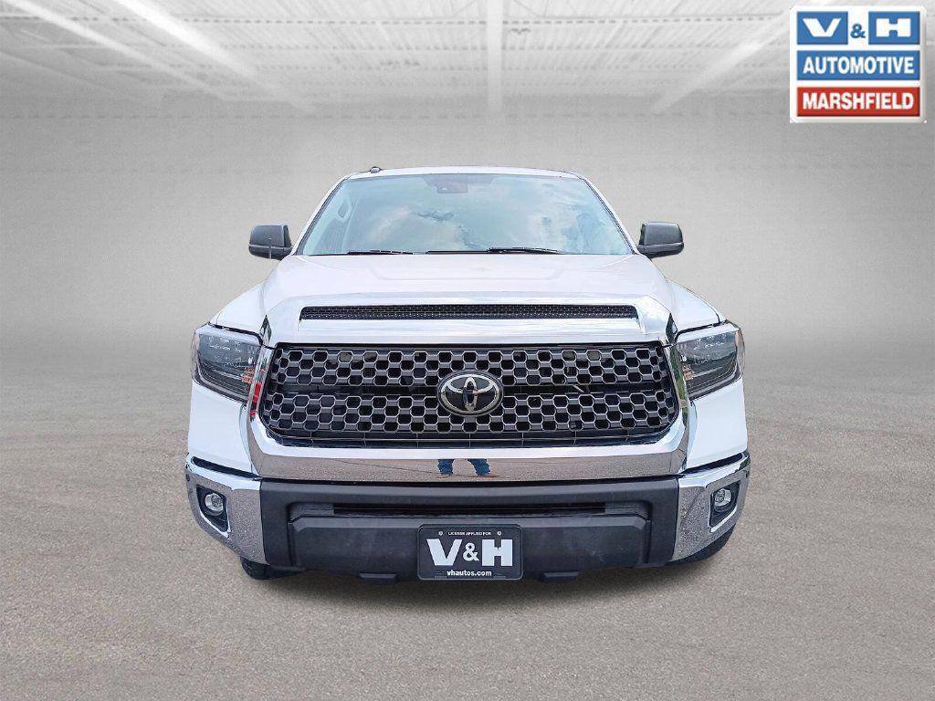 Used 2019 Toyota Tundra SR5 w/ TRD Off Road Package AWD/4WD image 28