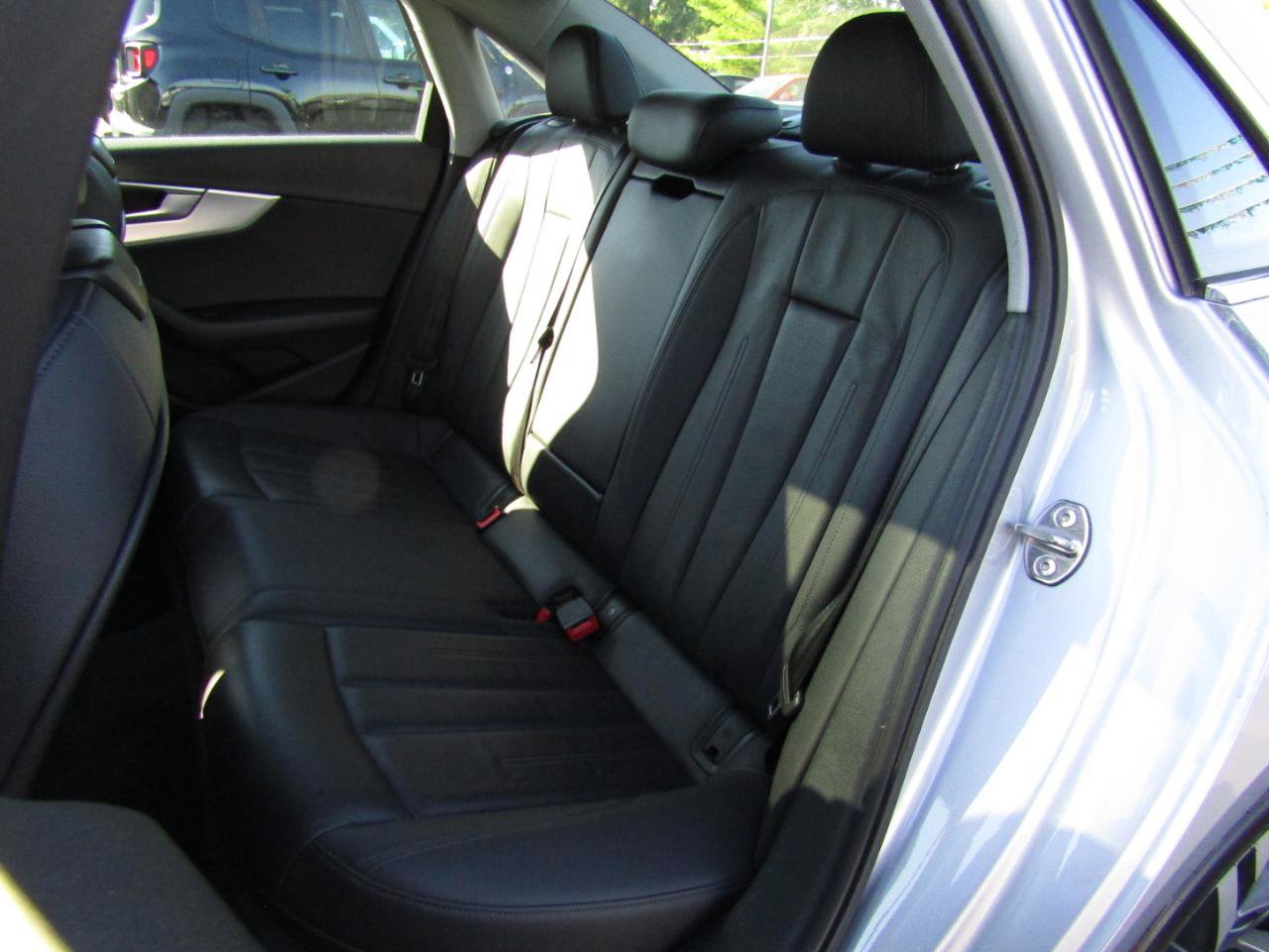 Used 2018 Audi A4 2.0T Premium Plus AWD/4WD image 20