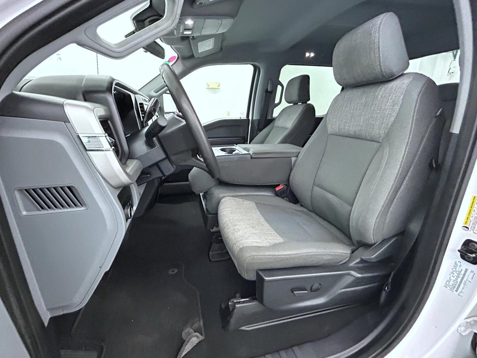 Used 2025 Ford F250 XLT AWD/4WD image 10