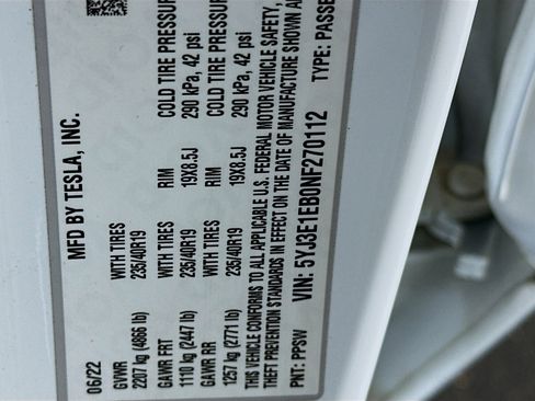 Used 2022 Tesla Model 3 Long Range image 12