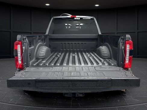 Used 2024 Ford F250 Lariat w/ Sport Appearance Package AWD/4WD image 24