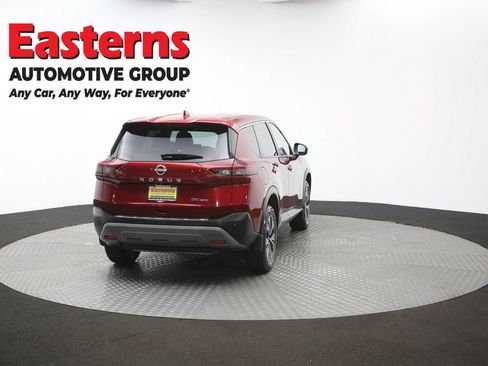 Used 2023 Nissan Rogue SV AWD/4WD image 38