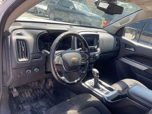 Used 2022 Chevrolet Colorado LT w/ Fleet Safety Package AWD/4WD image 14