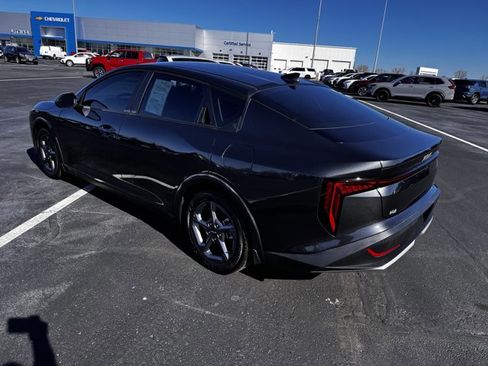 Used 2025 Kia K4 LXS image 4