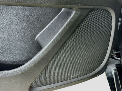Used 2021 Chevrolet Traverse LS FWD image 20