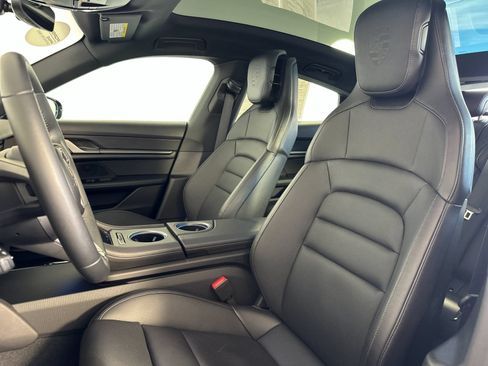 Certified 2025 Porsche Taycan RWD image 5