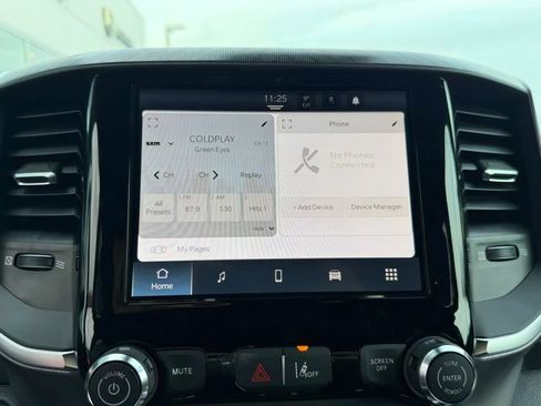 New 2026 RAM 1500 Express AWD/4WD image 19