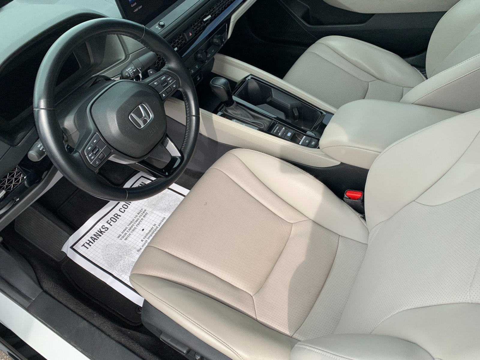 Used 2023 Honda Accord EX-L image 12