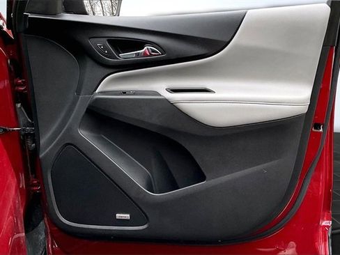 Used 2020 Chevrolet Equinox Premier image 24