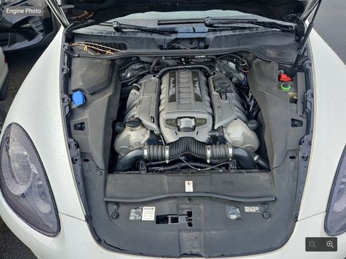 Used 2014 Porsche Cayenne Turbo S AWD/4WD image 15