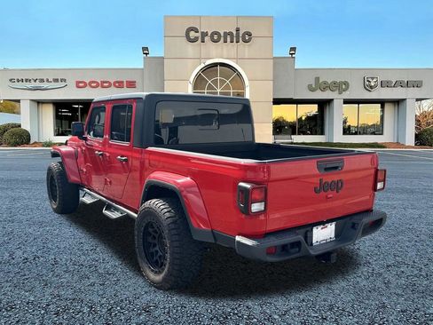 Used 2022 Jeep Gladiator Sport image 5
