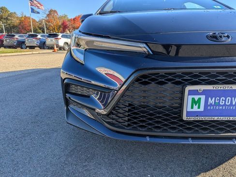 Used 2025 Toyota Corolla SE image 10
