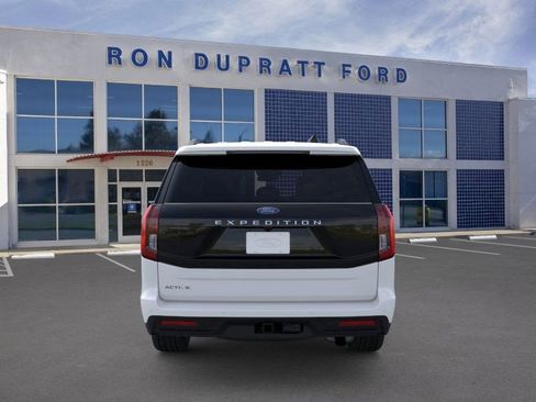New 2025 Ford Expedition Active image 6