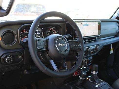 New 2026 Jeep Gladiator Mojave w/ Safety Group image 11