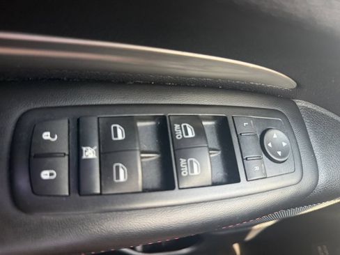 Used 2015 Dodge Durango R/T w/ Trailer Tow Group IV AWD/4WD image 28