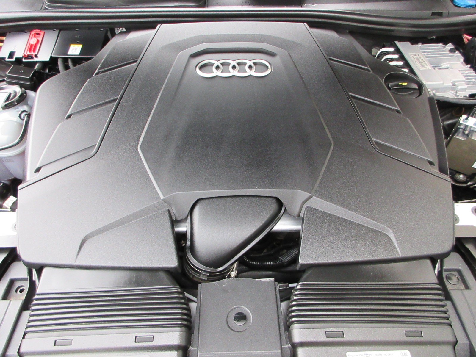 Used 2021 Audi Q8 Premium w/ Black Optic Package AWD/4WD image 49