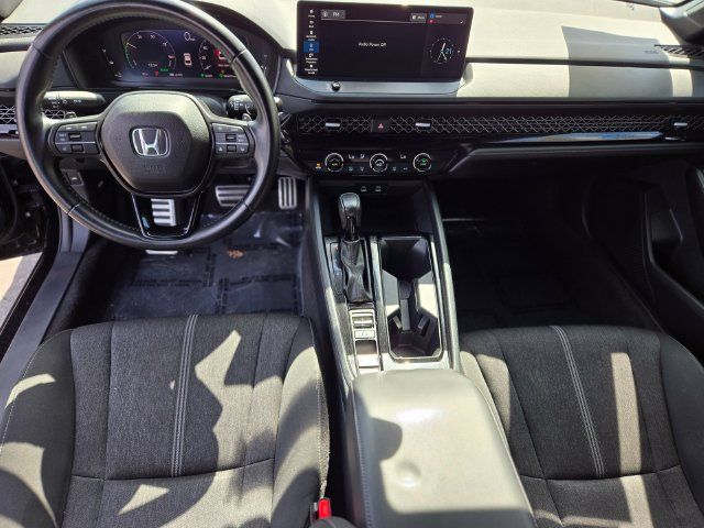 Used 2023 Honda Accord Sport image 13