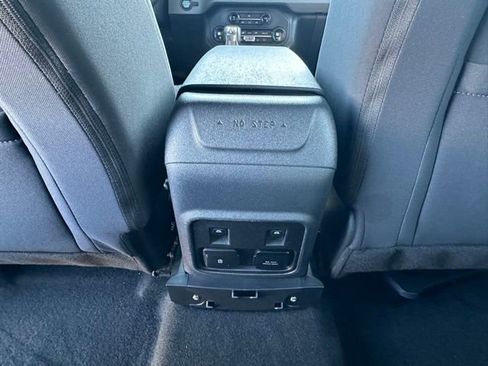 Used 2023 Ford Bronco Big Bend AWD/4WD image 32