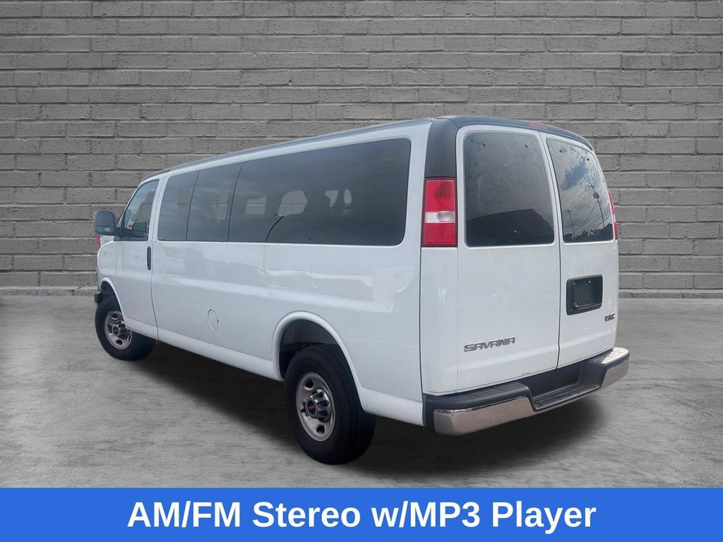 Used 2025 GMC Savana 3500 LT w/ LT Preferred Equipment Group RWD image 6