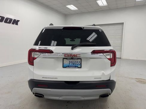 Used 2023 GMC Acadia SLT image 6