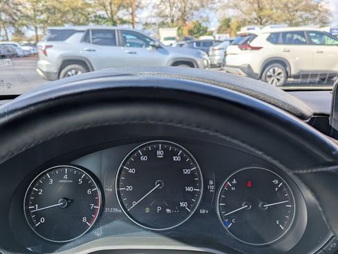 Used 2024 MAZDA MAZDA3 s image 15