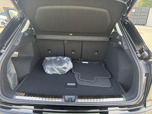 New 2026 Audi Q3 quattro 2.0T image 15