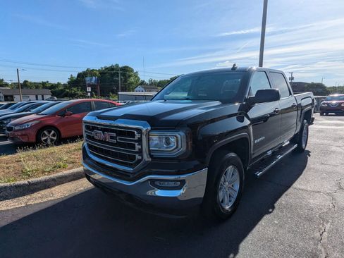 Used 2016 GMC Sierra 1500 SLE w/ SLE Value Package RWD image 3