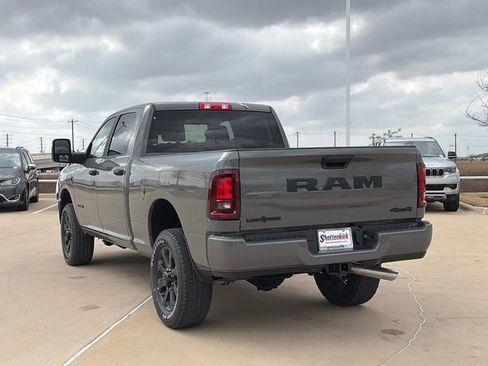 New 2026 RAM 2500 Big Horn AWD/4WD image 7