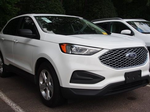 Certified 2024 Ford Edge SE AWD/4WD image 2