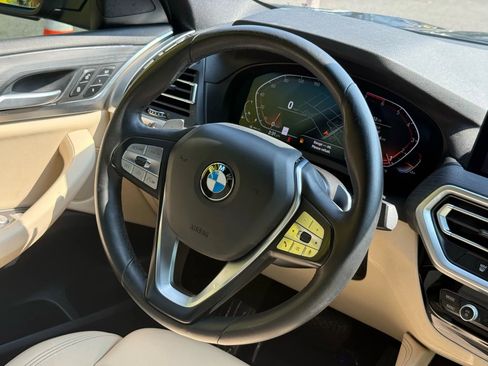 Used 2022 BMW X4 xDrive30i w/ Convenience Package image 11