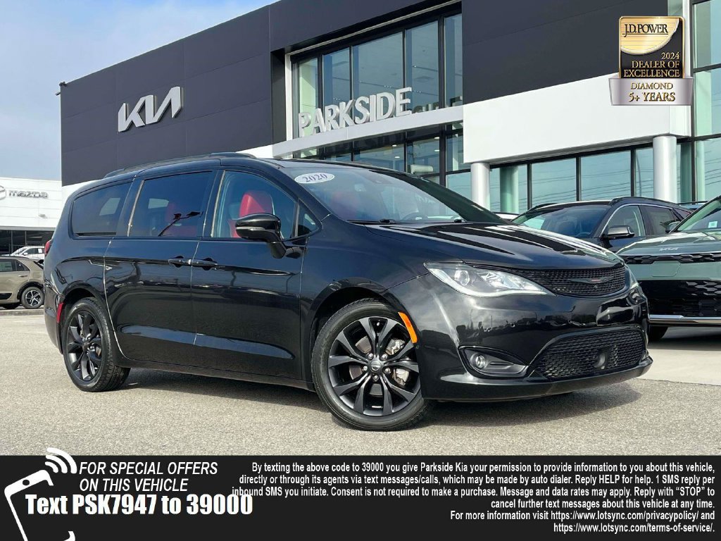 Used 2020 Chrysler Pacifica Limited w/ Quick Order Package 27H Red S FWD image 1