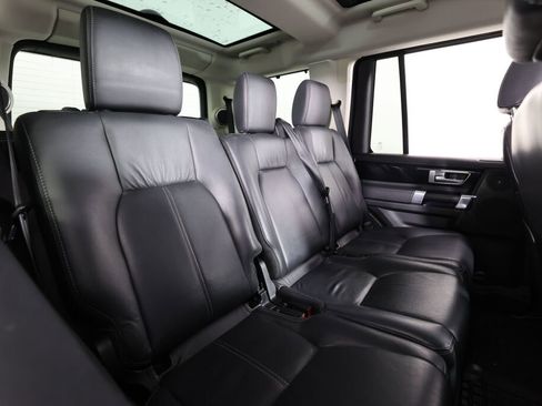 Used 2016 Land Rover LR4 HSE LUX image 21