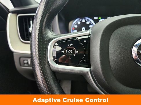 Used 2018 Volvo XC60 T6 Inscription w/ Luxury Seat Package AWD/4WD image 20