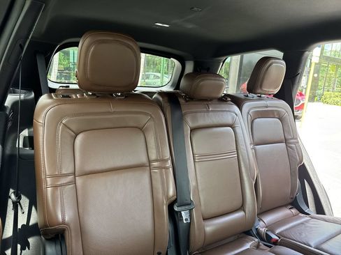 Used 2020 Lincoln Aviator Reserve RWD image 47
