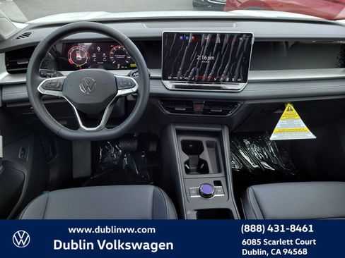 New 2026 Volkswagen Tiguan SE image 12