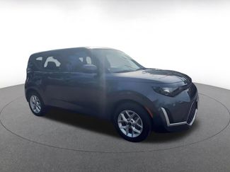 Used 2025 Kia Soul LX w/ LX Technology Package video 2