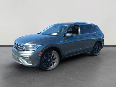 Certified 2022 Volkswagen Tiguan SE