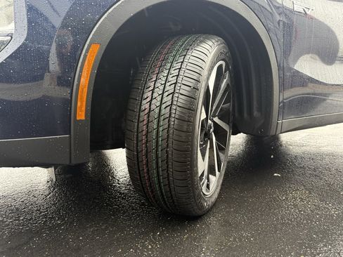 Used 2025 Mitsubishi Outlander SE image 34