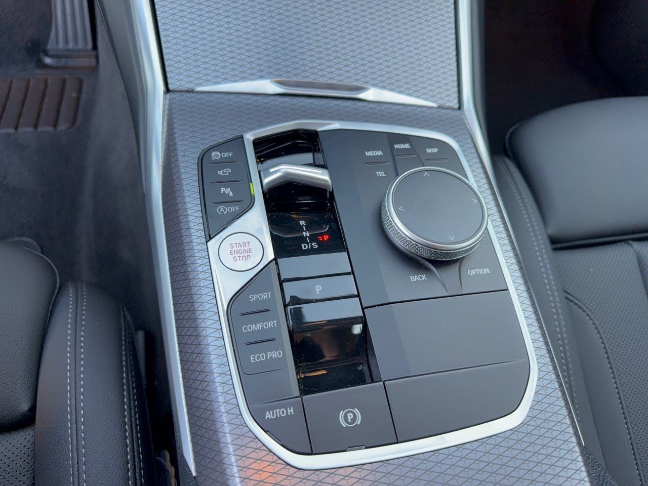 Certified 2026 BMW 330i Sedan RWD image 22