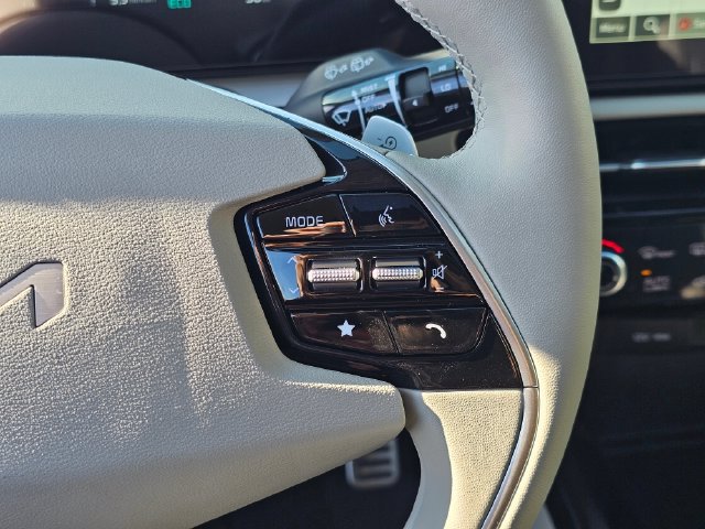 New 2026 Kia Niro Wave w/ Wave Preserve Package FWD image 28